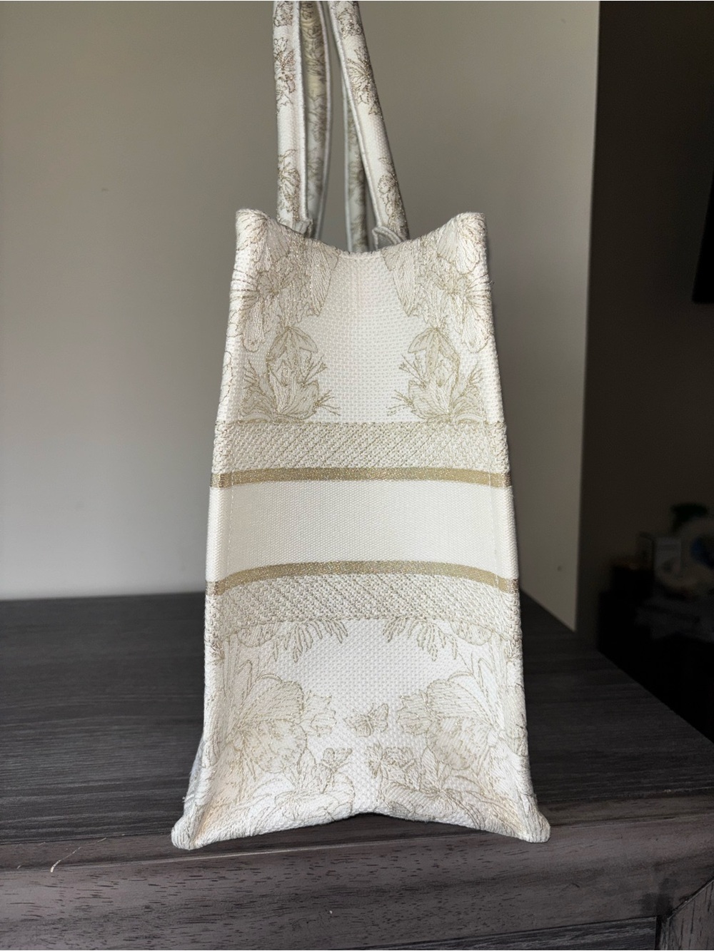 CHRISTIAN DIOR Beige and White Around the Workd Logo Book Tote Bag - Picture 4 of 11